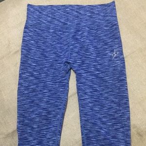 Blue Athletic Capris 💙💪🏼